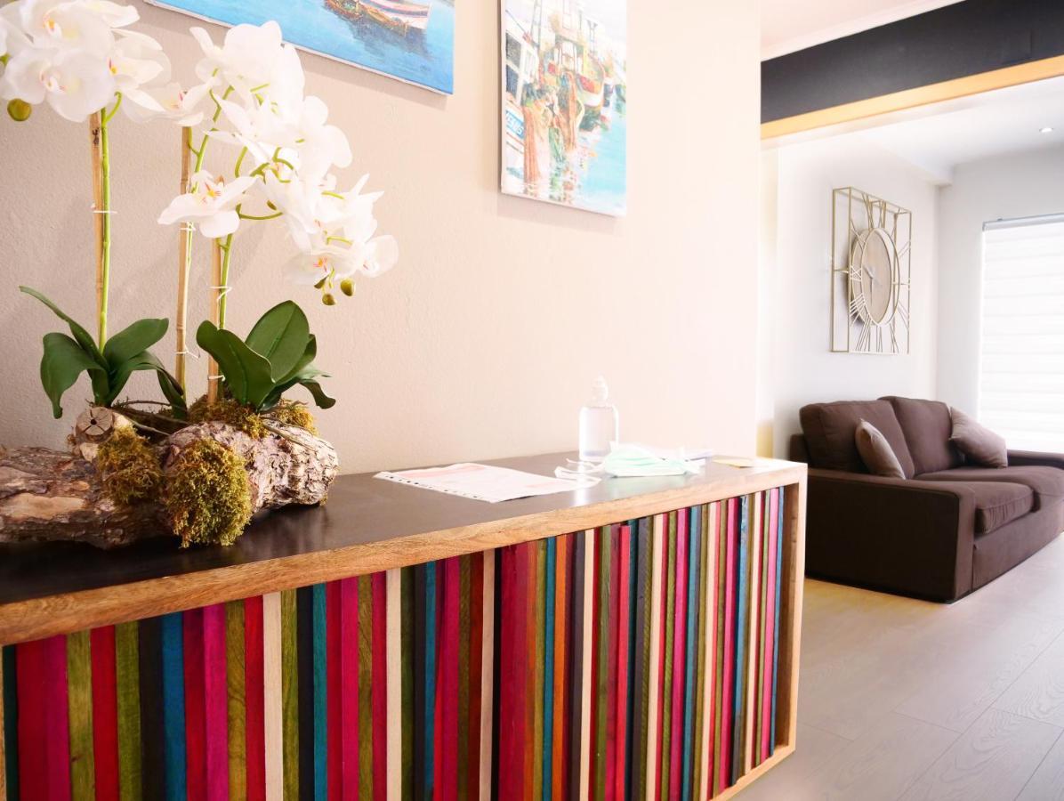 Veiga'S House Apartment ลากอส ภายนอก รูปภาพ
